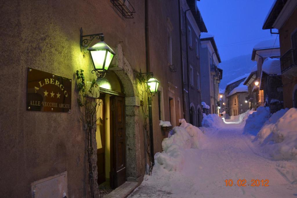 Hotel Alle Vecchie Arcate Pescasseroli Buitenkant foto